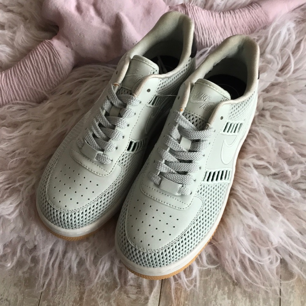 NWT Nike Air Force 1 Mesh Rare - Picture 7 of 8